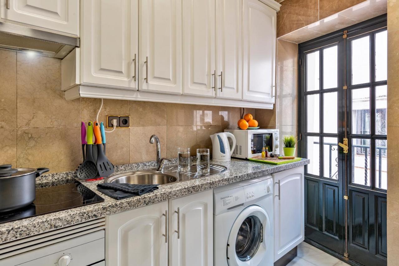 Lux Home - Sierpes Terrace Севилья Экстерьер фото